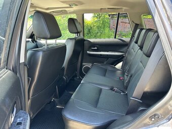 Suzuki Grand Vitara 1,9DDiS 95kw pohon 4x4 - 11