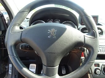 Peugeot 308 SW - 1,6 i ,GARANCE KM, 7 MÍST - 11
