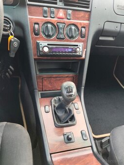 Mercedes C200 CDI T - 11