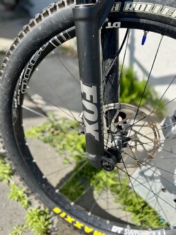 AM/trailové kolo YT Jeffsy 27,5" - 11