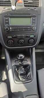 Volkswagen Golf 1.4i 55kW COMFOTLINE - 11