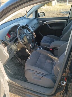VW Touran 1t2 2.0tdi 125kw DSG - 11