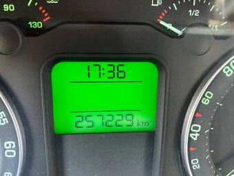 Škoda Octavia II 1,6MPi - 11