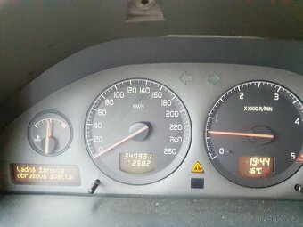 Prodám nebo vyměním za dodávku volvo s80 2.4 d5 120kw - 11
