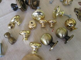 STAR.KOVÁNÍ NA NÁBYTEK - 11