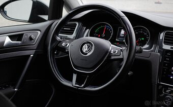 Volkswagen Golf e - 11