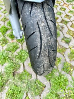 BMW f 800 st - 11