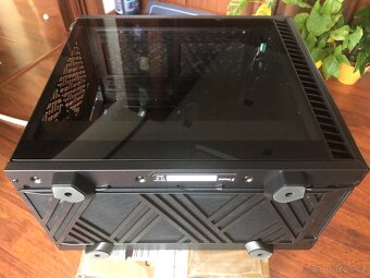 Fractal Design Define 7 Nano Black TG Light Tint - 11