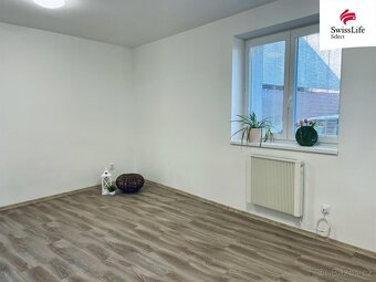 Pronájem bytu 2+kk 40 m2 Husova, Hronov - 11