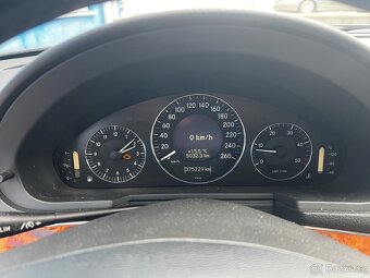 Mercedes Benz E220 CDI W211 - 11