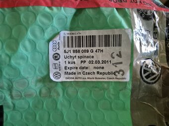 Škoda Fabia II (5J), Roomter držák spínačů - 11