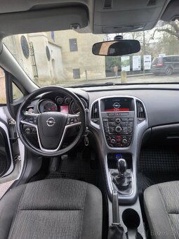 Opel Astra J Sports Tourer 1.6 CDTI 2015 - 11