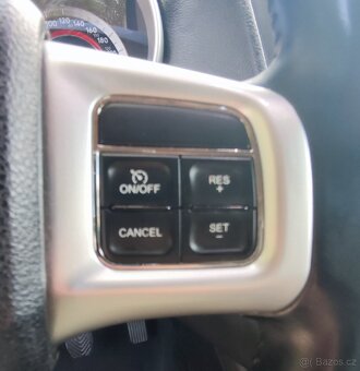 Fiat Freemont 2.0 TDI, 125 kW - Prostorné a bezpečné MPV/SUV - 11