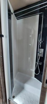 Půjčím plně integrovaný obytňák do 3,5 t McLouis NEVIS 879 - 11