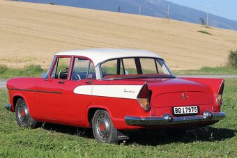 Simca Vedette Beaulieu V8 - 11