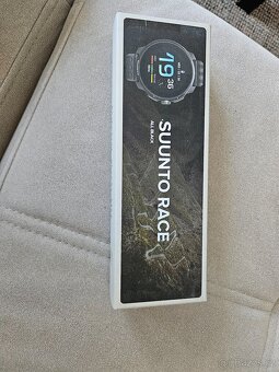 Suunto Race ALL Black - 11