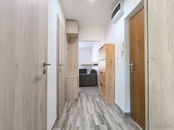 K pronájmu dr. byt 2+kk, 53m2, s velkou lodžií, Orlová - 11