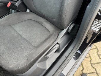 Škoda Yeti 2,0 TDI 81 KW KAMERA 2 MAJ - 11