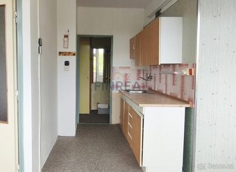 Prodej bytu, 4+1, 85 m2, OV, Chomutov, ul. Seifertova - 11