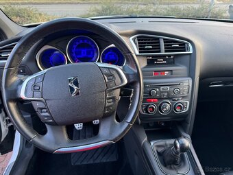 CITROËN DS4 1.6 e-HDi 84 kW, 2013 - 1. majitel ČR - 11
