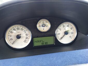 Lancia Ypsilon 1.2 44kw benzin - 11