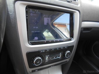 ŠKODA OCTAVIA 2 1.4 TSI 90 KW DSG AUTOMAT R.2009 SERV.KNÍŽKA - 11