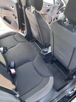 Renault Clio Grandtour 1,2 benzín 54 KW - 11