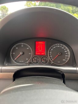 Vw touran 1.9tdi 77kw united - 11