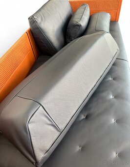 Luxusní designová kožená pohovka Clayton Poltrona Frau - 11