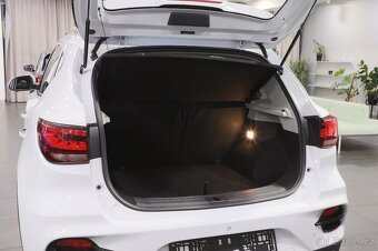 MG ZS 1.5 78kW 76tkm Man. Dynamic LED - záruka Autodraft - 11