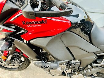 Kawasaki Versys 1000 Grand Tour, možnost splátek a protiúčtu - 11