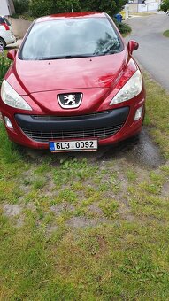 Peugeot 308  1,6 hdi - 11