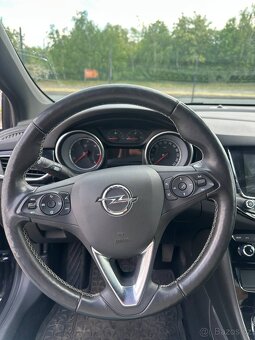 Opel Astra Sports Tourer  2019 - 11