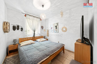 Prodej rodinného domu, 240 m², Huntířov - Stará Oleška - 11