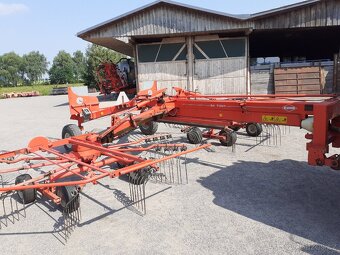 Prodám středový shrnovač Kuhn GA 7301 - 11