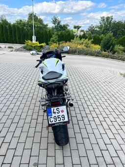 HONDA CBR 500R - 11