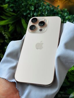 Mobilní telefon Apple iPhone 16 pro 256 GB desert titanium - 11