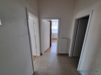 Pronájem zděného bytu 2+kk, 64m2, Náchod. - 11