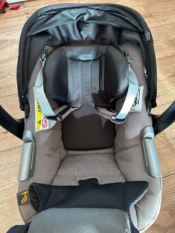 Inglesina Darwin i-Size vajíčko (0–13 kg) - bez základny - 11