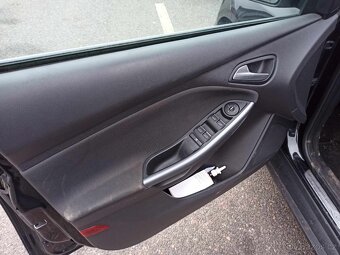 Ford Focus 1,6 ecoboost - 11