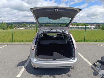 Ford Focus MK2, 2009, 1,6 74kW - 11
