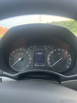Škoda octavia II 2.0.tdi - 11