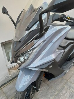 Kymco AK 550, 2017, moc pěkný stav, po servisu, - 11
