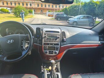 Prodám Hyundai Santa Fe,2.2 crdi 110kw,2007r.v - 11