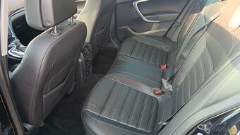 Opel Insignia 2.0 I 162KW 4X4 - 11