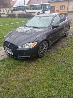 Jaguár XF 3.0d 177kw limuzína - 11