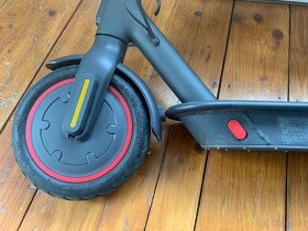 Xiaomi Mi Electric Scooter Pro 2 - 11