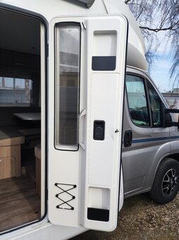 Citroën Jumper 2.2 HDi,6 st.manual,103 kW,CARADO T447,r.2024 - 11
