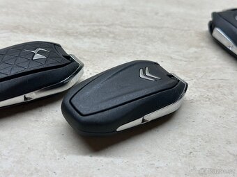 Citroen / DS Keyless kľúč originál - 11