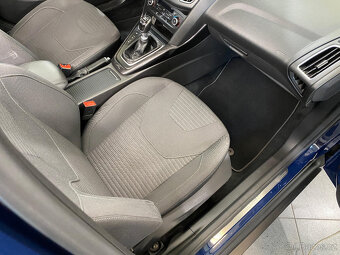Ford Focus MK3 1.5 EcoBoost kombi 110kw Titanium 1. maj. ČR - 11